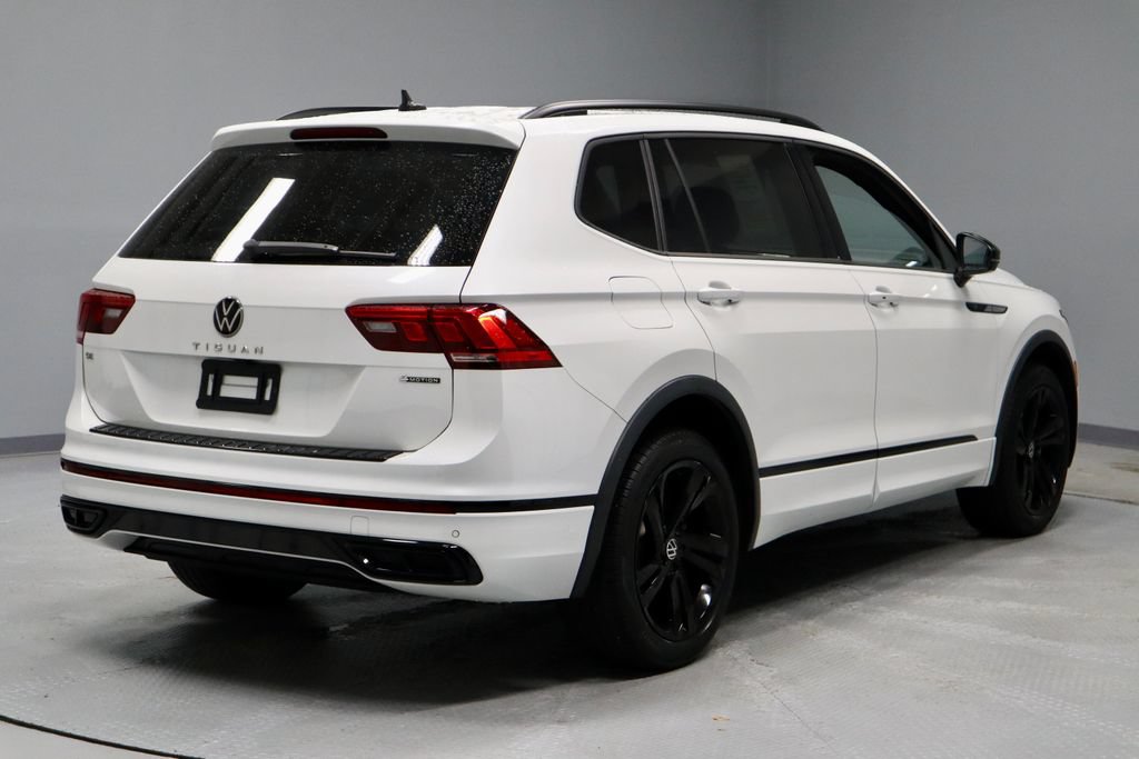 Used 2023 Volkswagen Tiguan SE R-Line AWD/4WD image 10