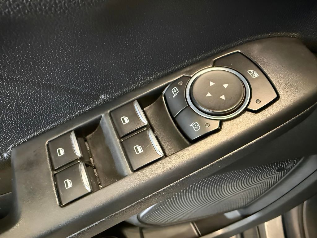 Certified 2022 Ford Escape SEL image 19