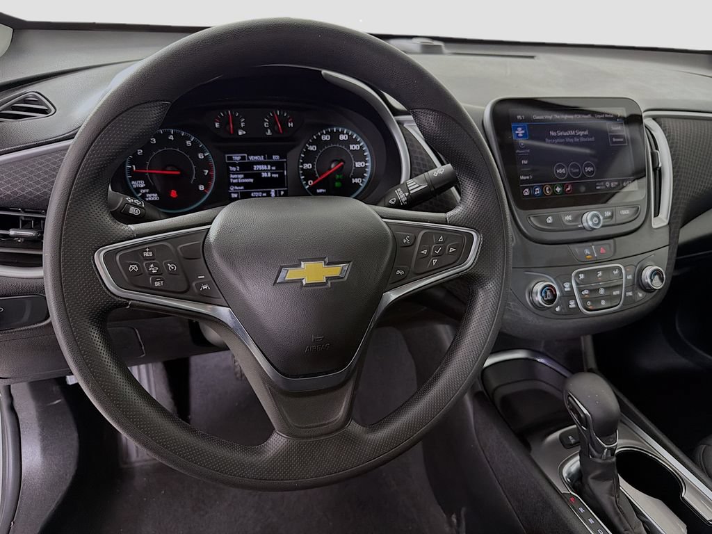 Used 2024 Chevrolet Malibu LT FWD image 15