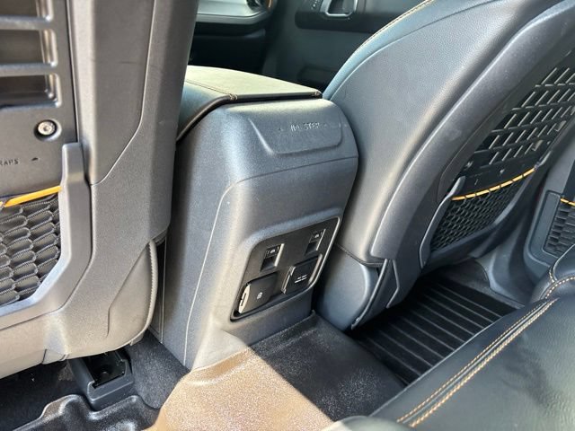 Certified 2024 Ford Bronco Badlands w/ Sasquatch Package AWD/4WD image 33