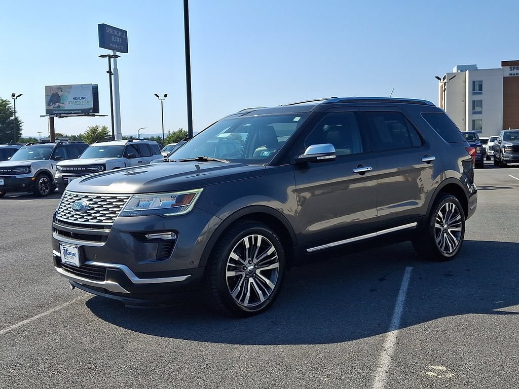 Certified 2018 Ford Explorer Platinum AWD/4WD image 3