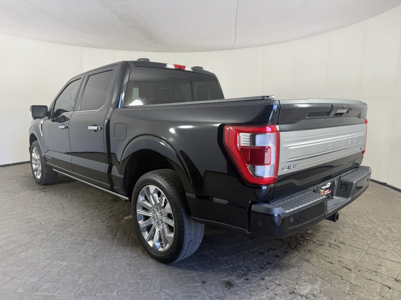 Certified 2023 Ford F150 Limited AWD/4WD image 6