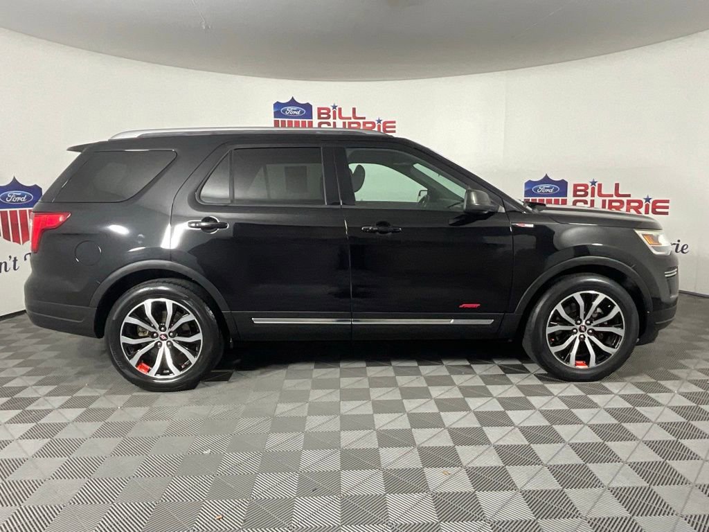 Certified 2019 Ford Explorer XLT image 6