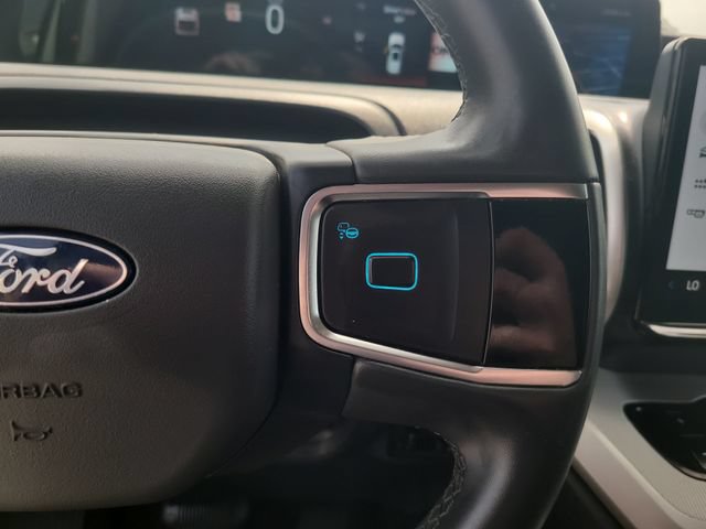 Certified 2025 Ford Expedition Active RWD image 15