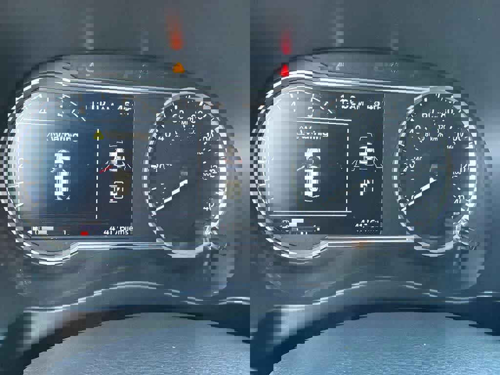 Used 2019 Nissan Kicks SR w/ SR Premium Package image 24