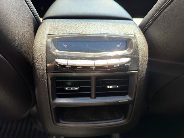 Used 2019 Cadillac XT5 Premium Luxury w/ Driver Assist Package AWD/4WD image 33