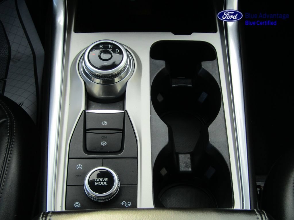 Certified 2024 Ford Explorer XLT w/ Equipment Group 202A AWD/4WD image 32