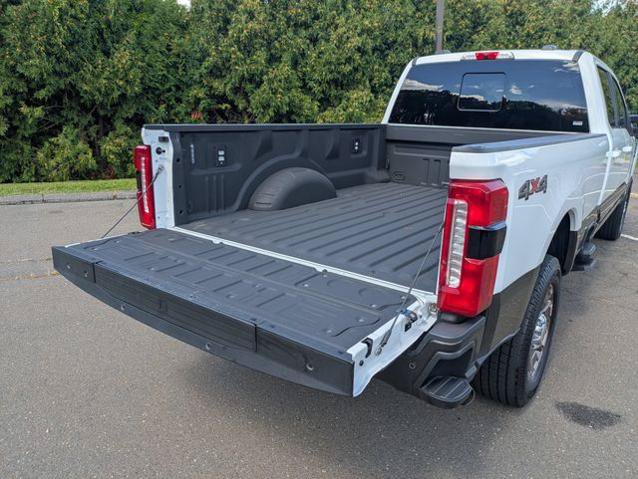 Certified 2024 Ford F250 King Ranch AWD/4WD image 33