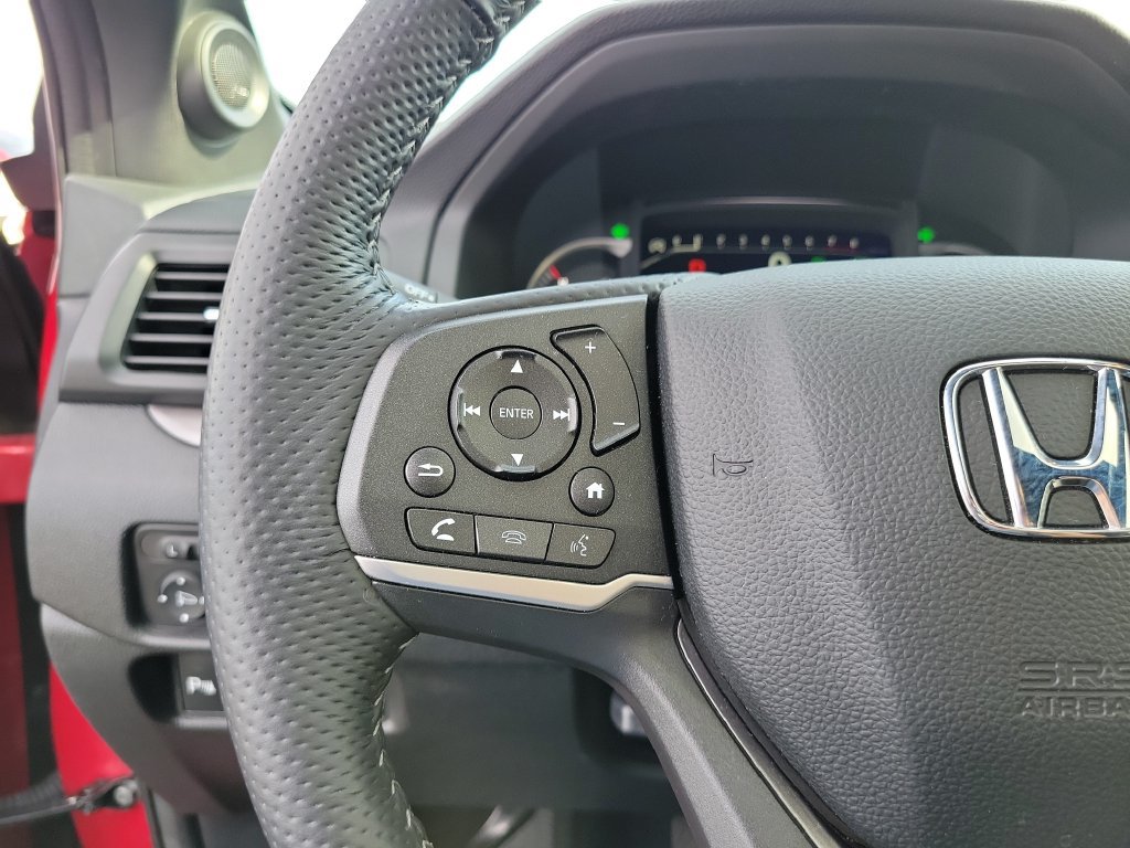 Used 2025 Honda Passport EX-L image 25