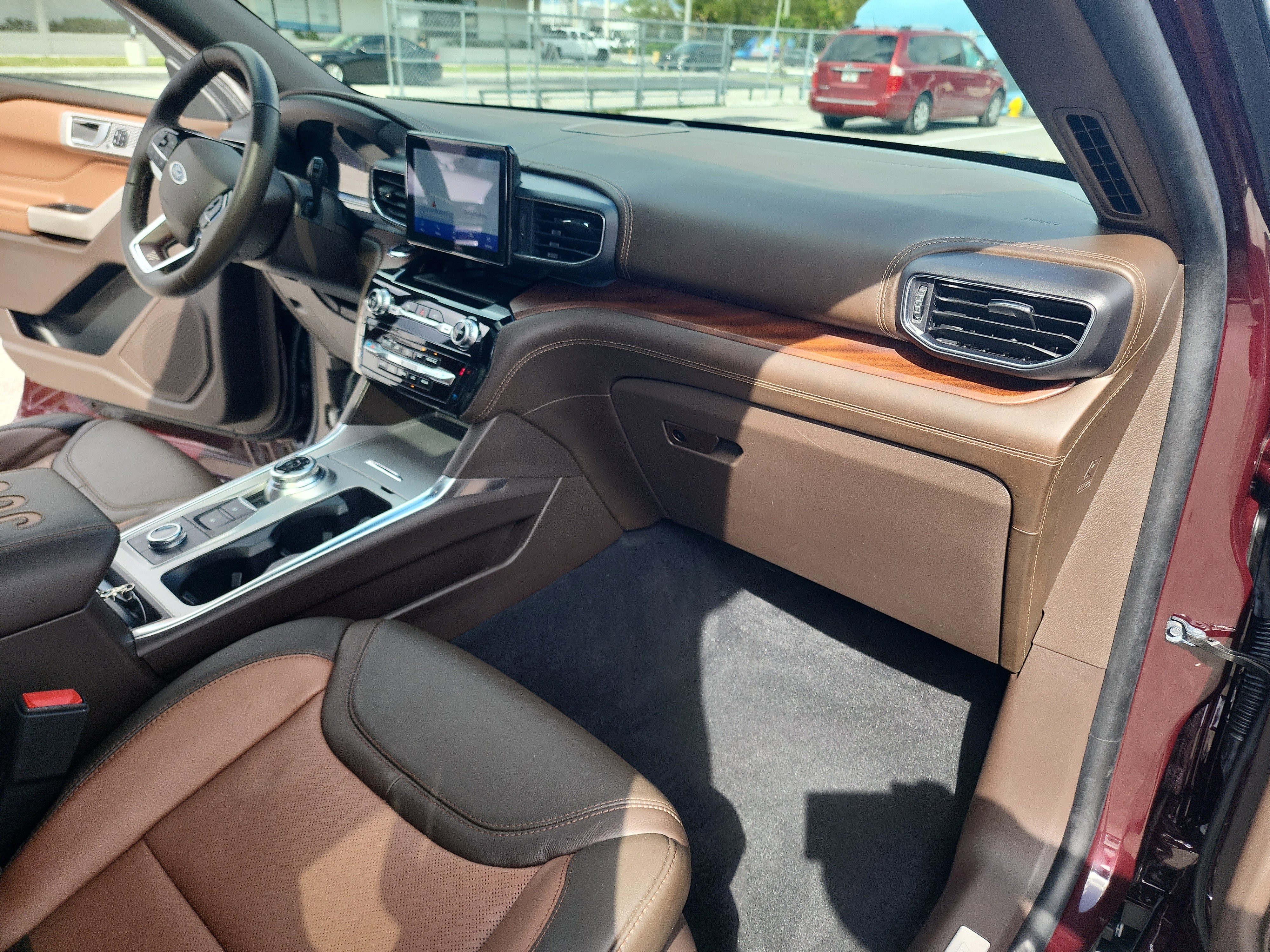 Certified 2023 Ford Explorer King Ranch w/ Class IV Trailer Tow Package image 26