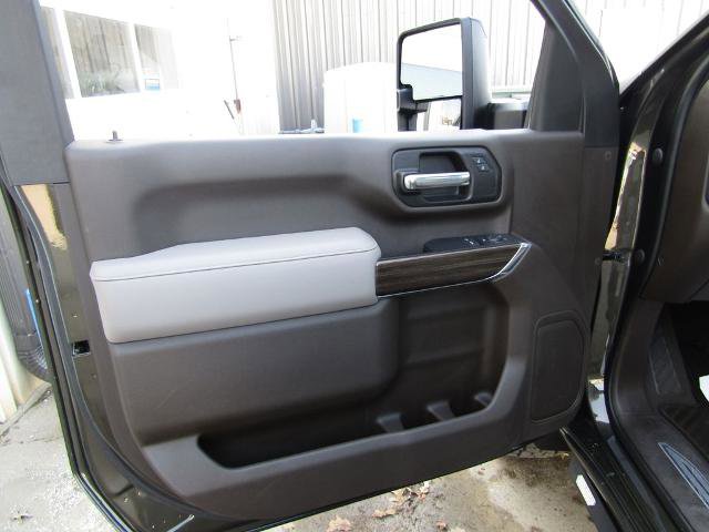 Used 2022 Chevrolet Silverado 3500 LT w/ Convenience Package AWD/4WD image 20