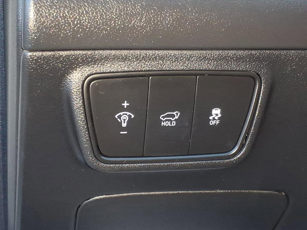 Used 2022 Hyundai Tucson Limited image 15