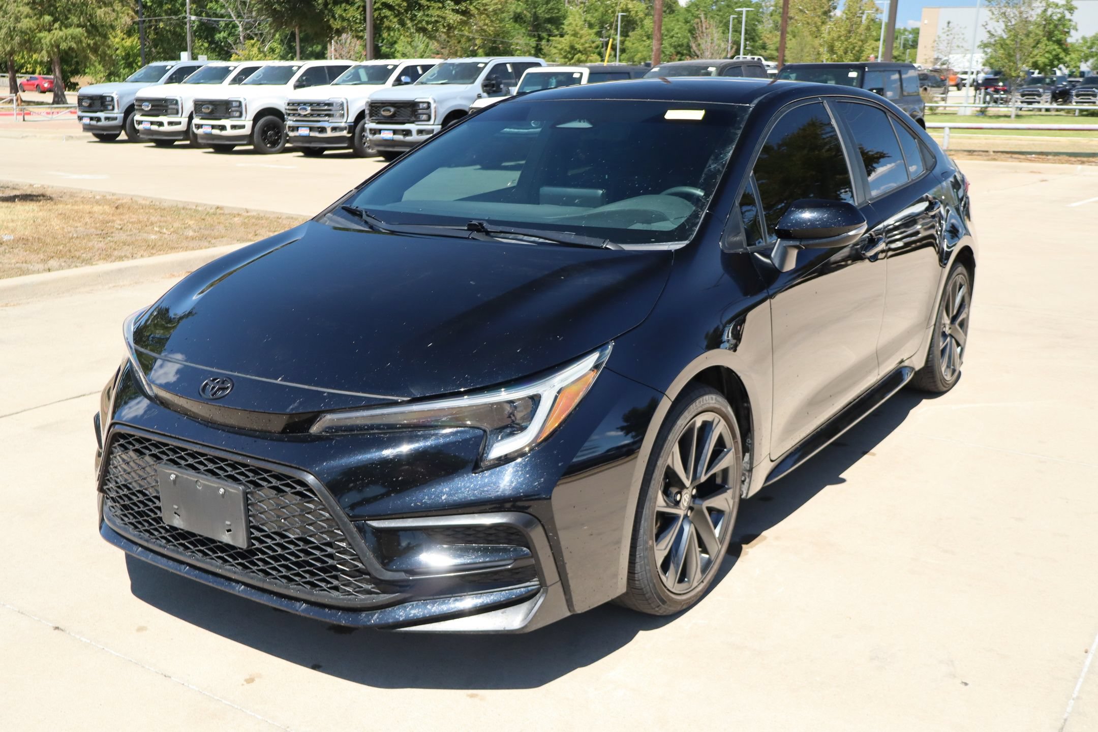 Used 2024 Toyota Corolla SE FWD image 8