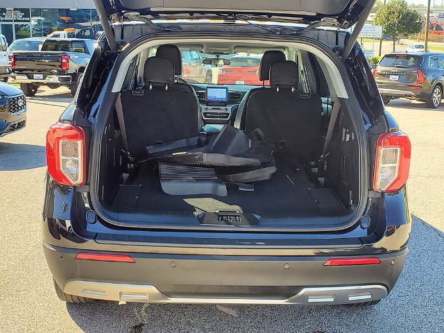 Certified 2023 Ford Explorer XLT w/ Equipment Group 202A AWD/4WD image 7
