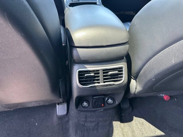 Used 2023 Hyundai Santa Fe Calligraphy AWD/4WD image 17
