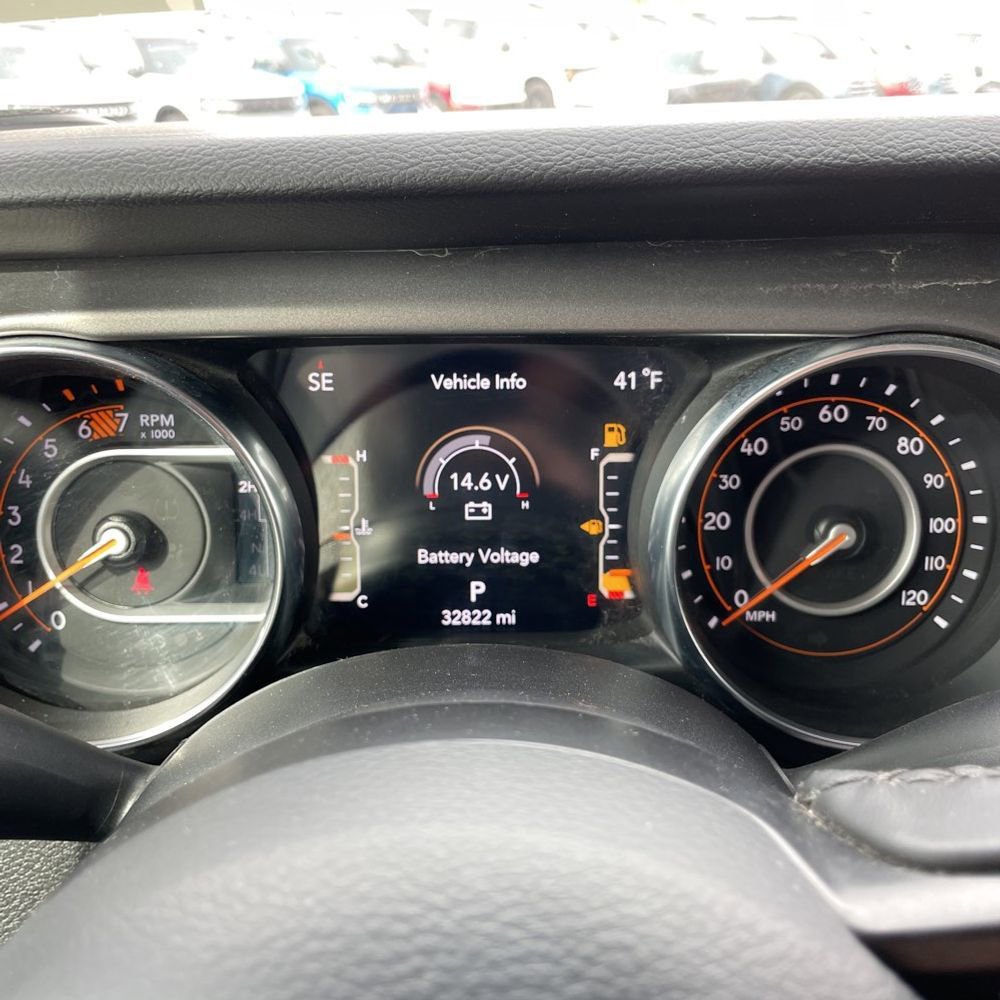 Used 2023 Jeep Wrangler Sport S image 29