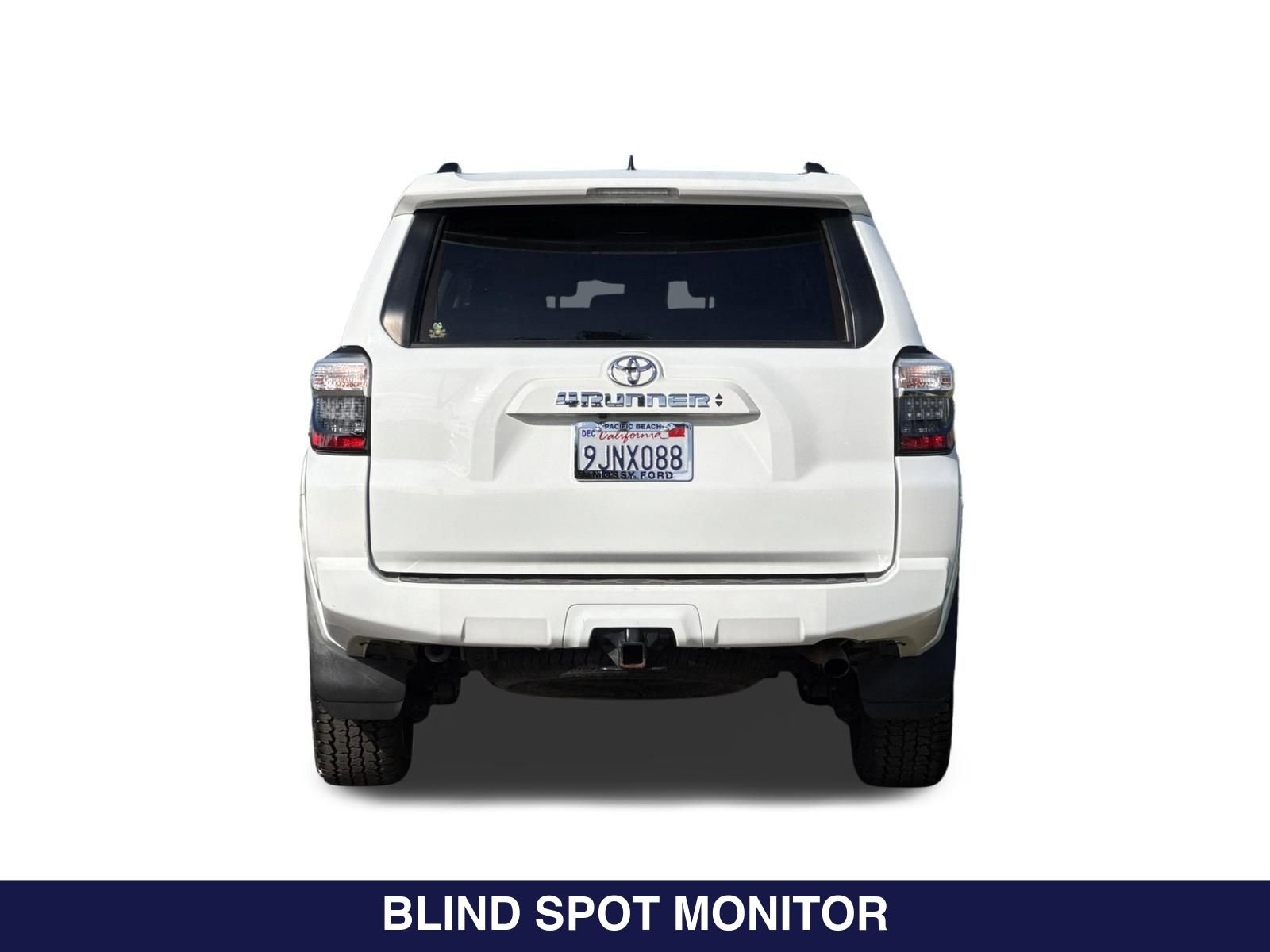 Used 2024 Toyota 4Runner SR5 RWD image 8