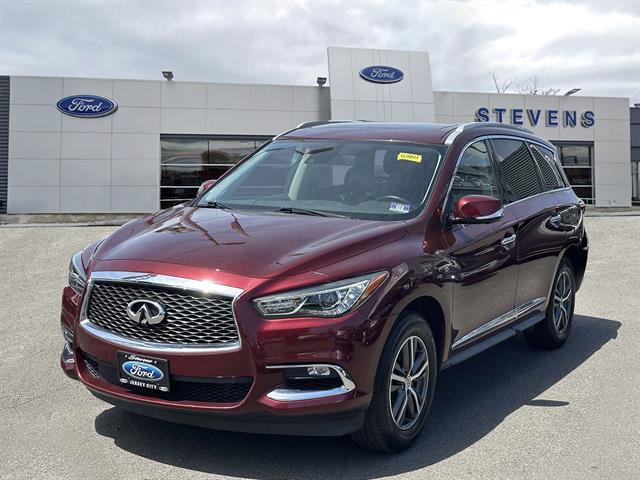 Used 2019 INFINITI QX60 Luxe w/ Essential Package AWD/4WD image 1