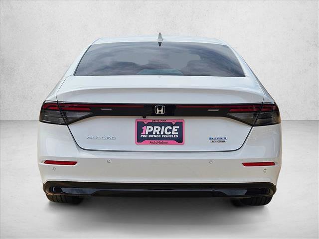 Used 2024 Honda Accord Touring image 4