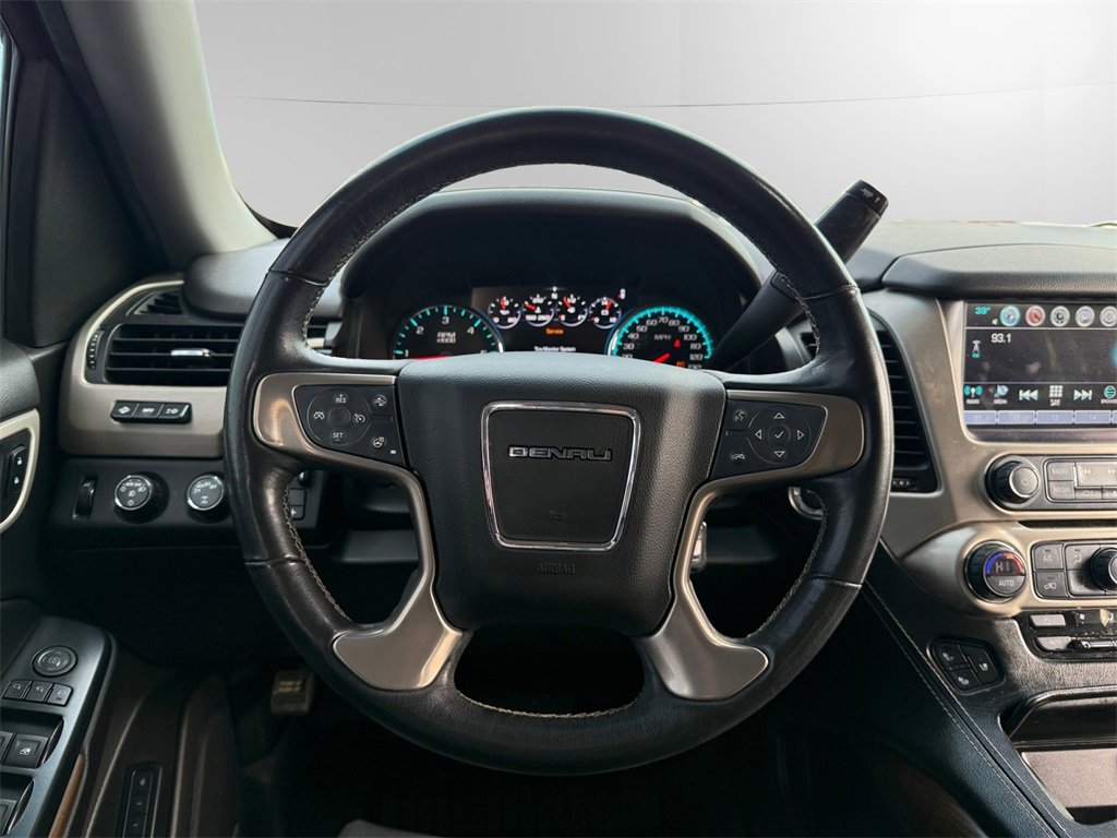 Used 2018 GMC Yukon Denali w/ Open Road Package image 12