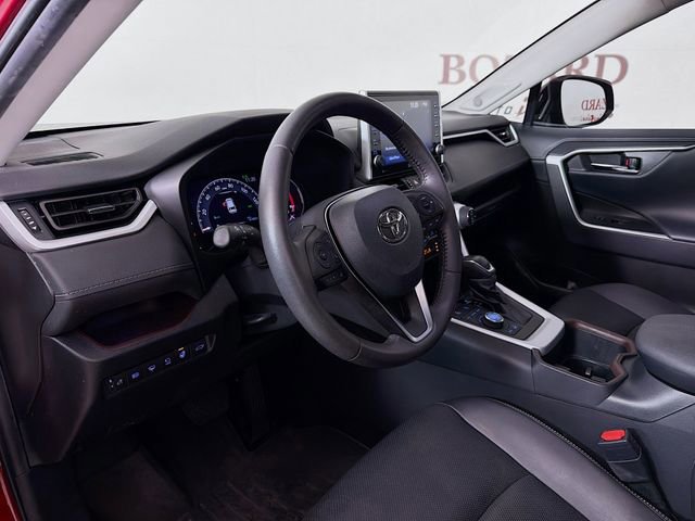 Used 2022 Toyota RAV4 Limited AWD/4WD image 11