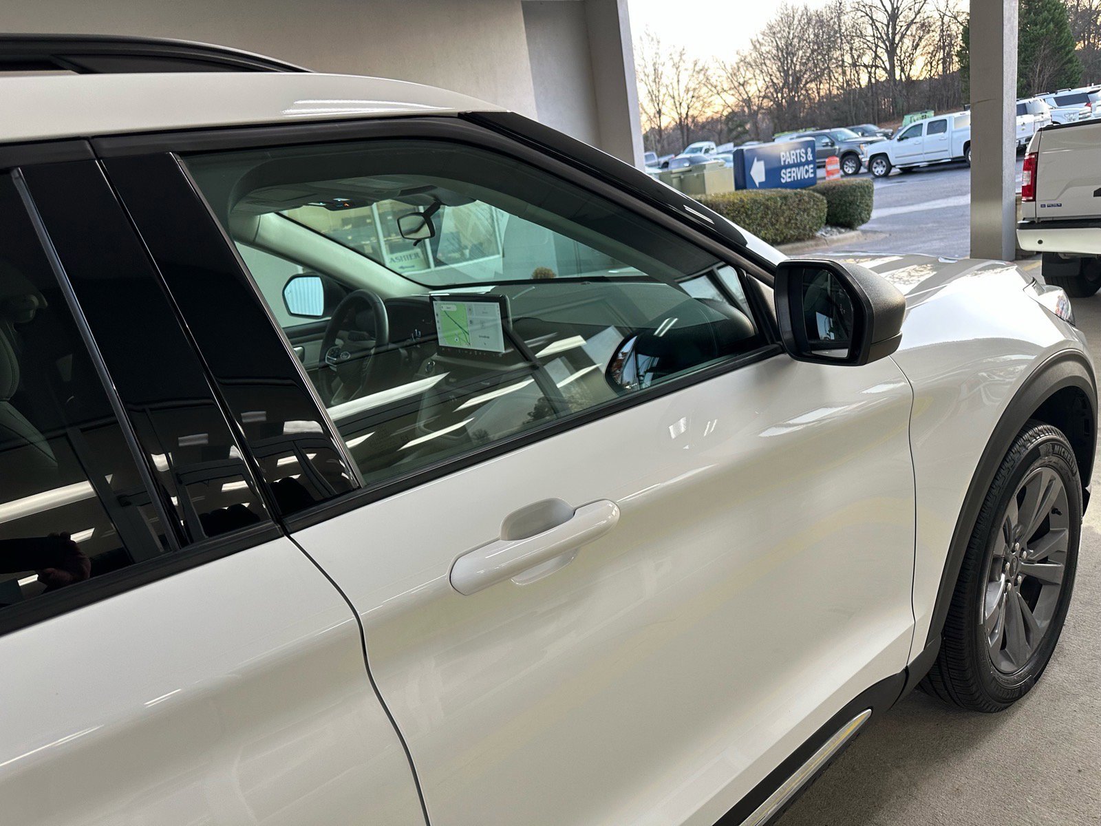 Certified 2025 Ford Explorer Active w/ Active Comfort Package image 13