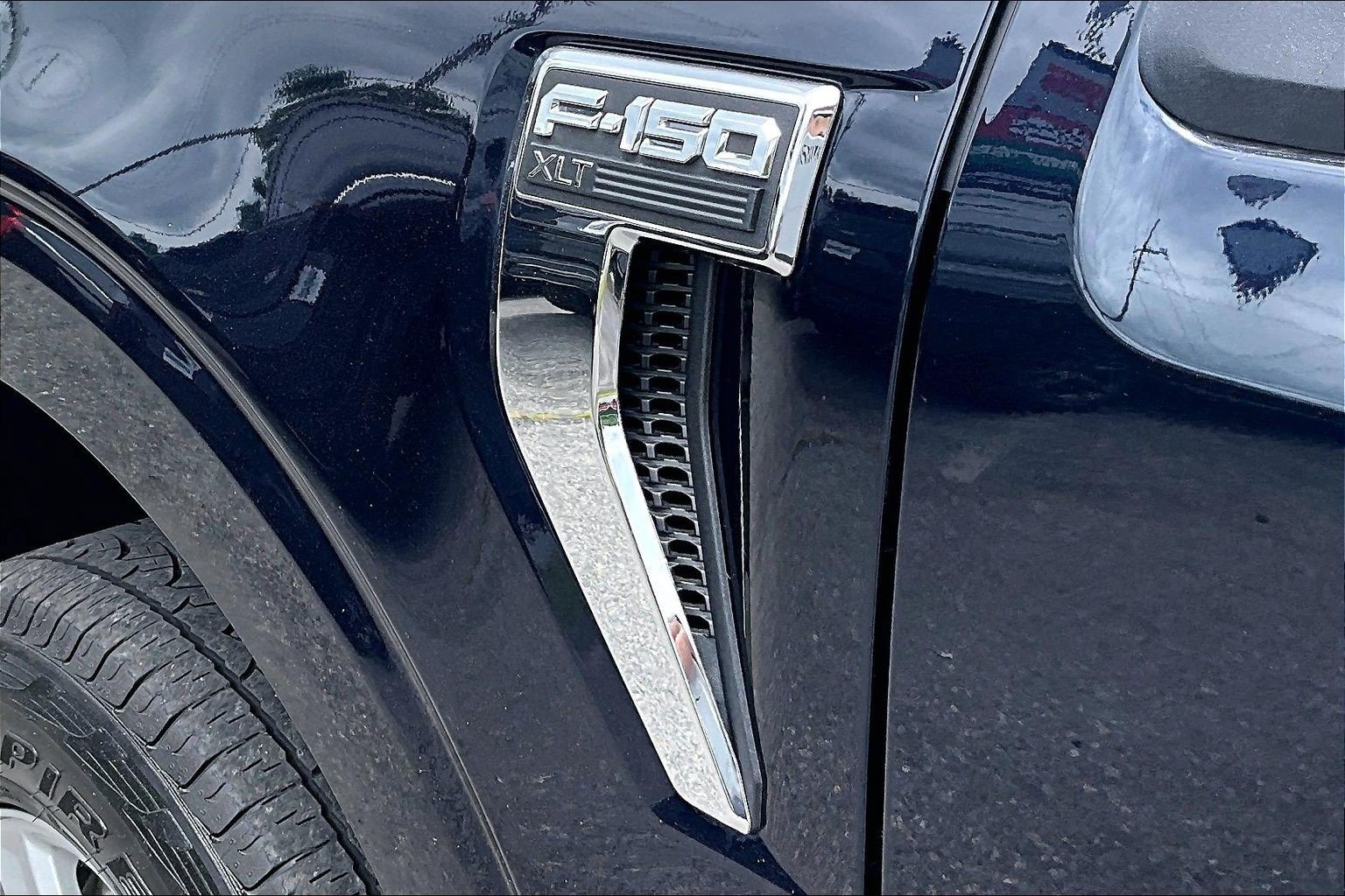 Certified 2023 Ford F150 XLT w/ Equipment Group 301A Mid AWD/4WD image 8