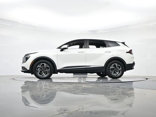 Used 2024 Kia Sportage LX FWD image 36