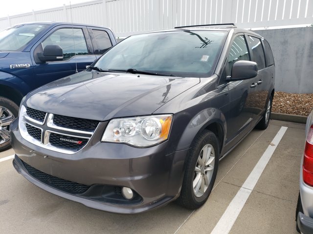 Used 2019 Dodge Grand Caravan SXT FWD image 3