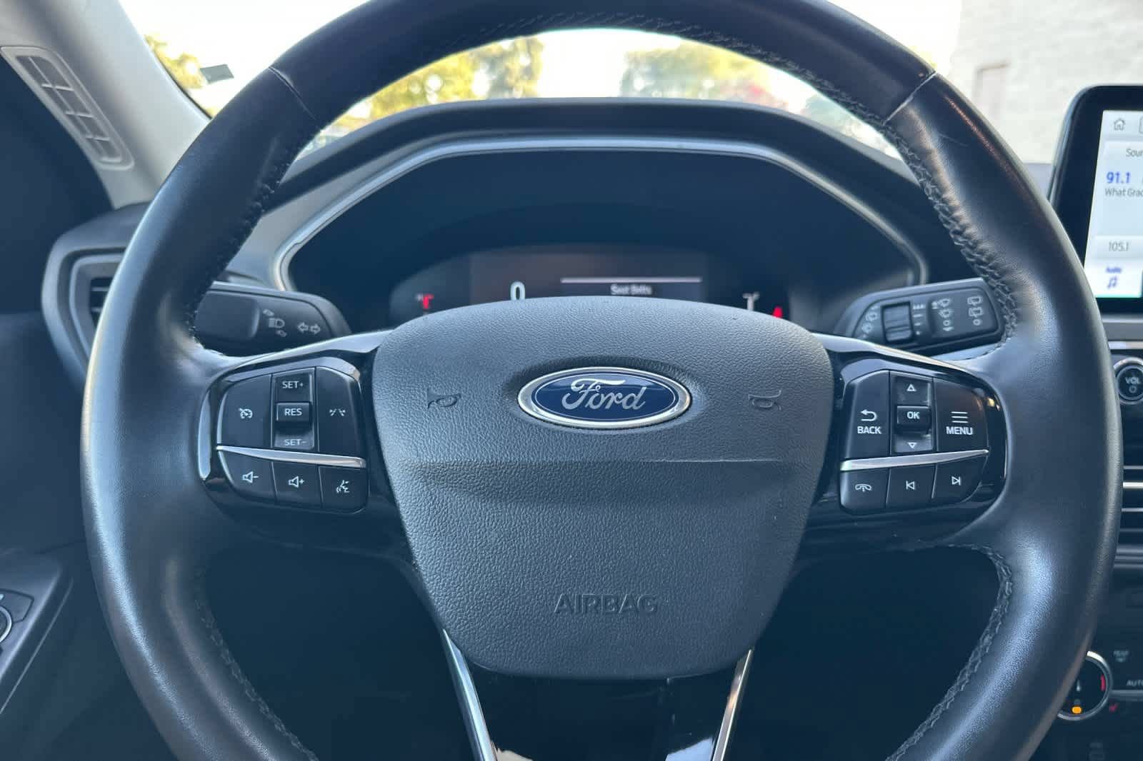 Certified 2024 Ford Escape Active AWD/4WD image 24