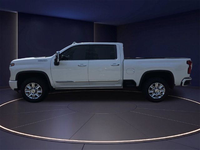 Used 2024 Chevrolet Silverado 2500 High Country w/ High Country Premium Package AWD/4WD image 7