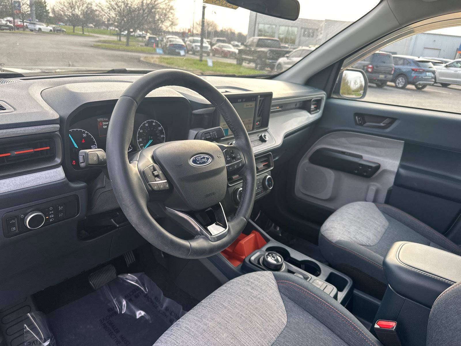 Certified 2023 Ford Maverick XLT w/ XLT Luxury Package image 14