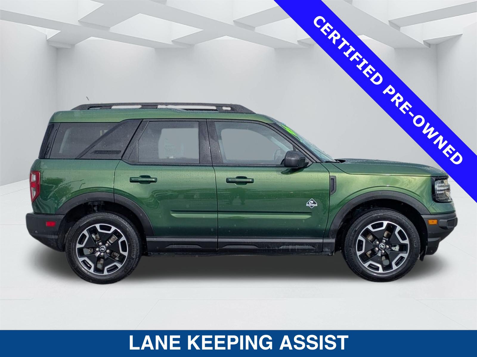 Certified 2023 Ford Bronco Sport Outer Banks w/ Tech Package AWD/4WD image 4