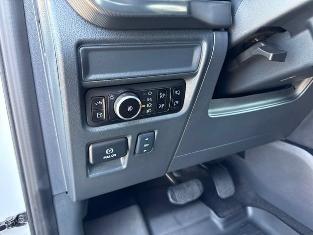 Certified 2025 Ford F150 Lariat w/ Equipment Group 502A High AWD/4WD image 19