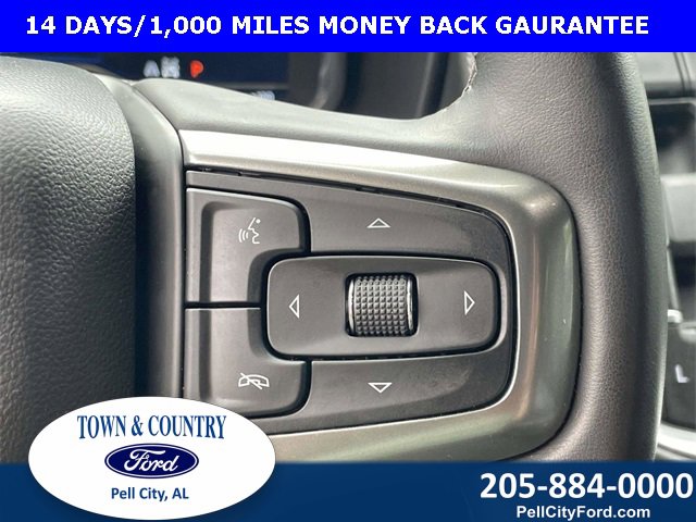 Used 2024 Chevrolet Suburban LT image 19