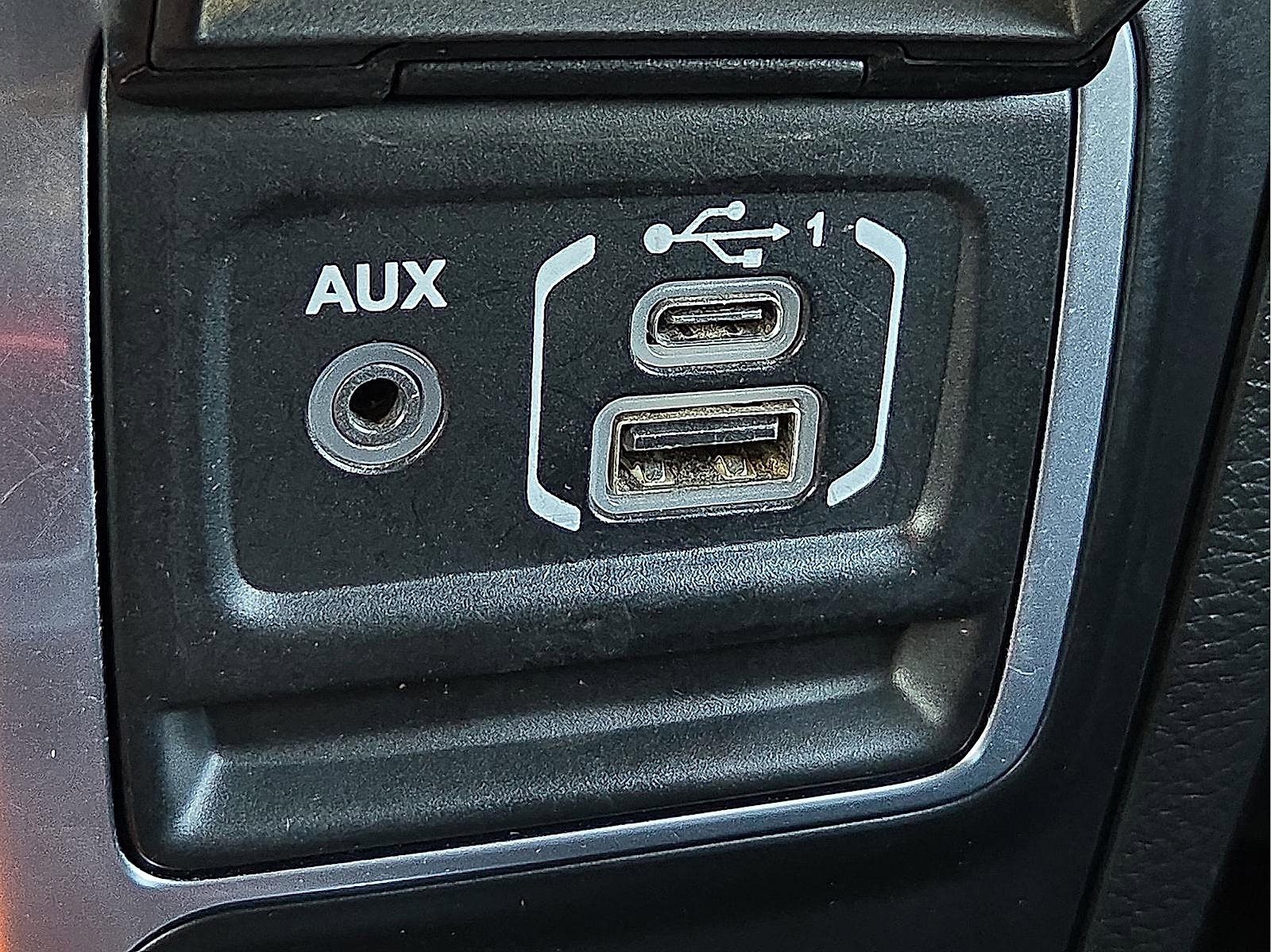 Used 2020 Jeep Wrangler Unlimited Rubicon w/ Quick Order Package 28Y Recon image 18