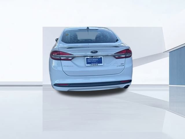 Certified 2017 Ford Fusion SE w/ Equipment Group 601A image 5