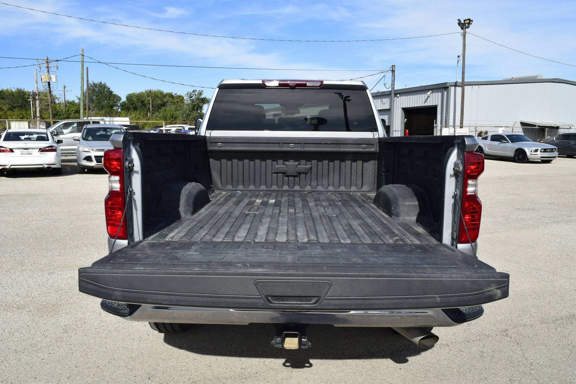 Used 2025 Chevrolet Silverado 2500 LT w/ Texas Edition image 21