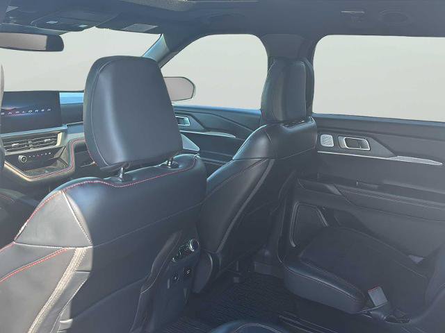 Certified 2025 Ford Explorer ST AWD/4WD image 28