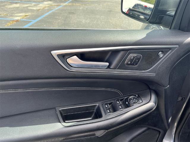 Certified 2024 Ford Edge Titanium image 13
