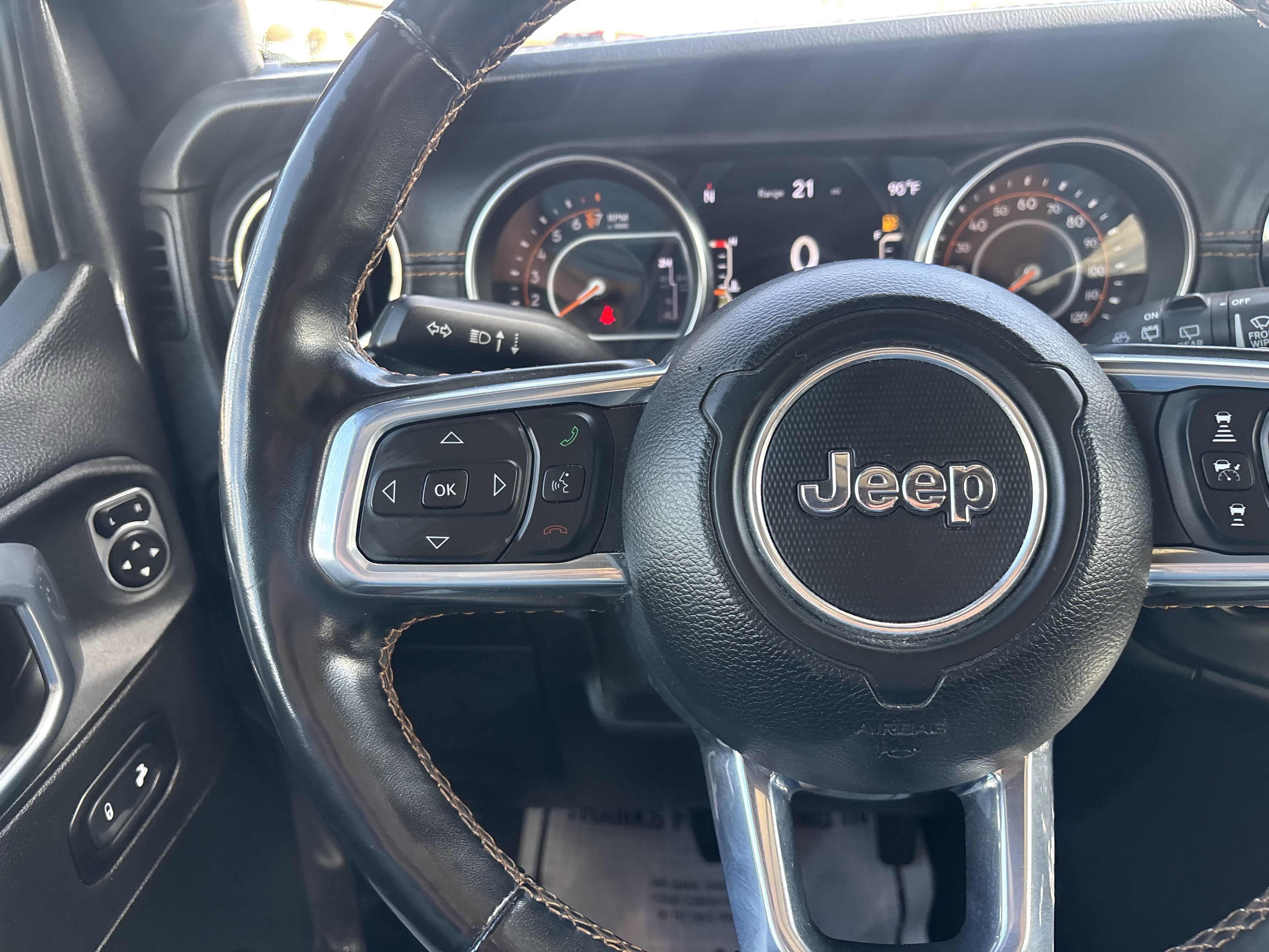 Used 2021 Jeep Wrangler Unlimited Sahara AWD/4WD image 27
