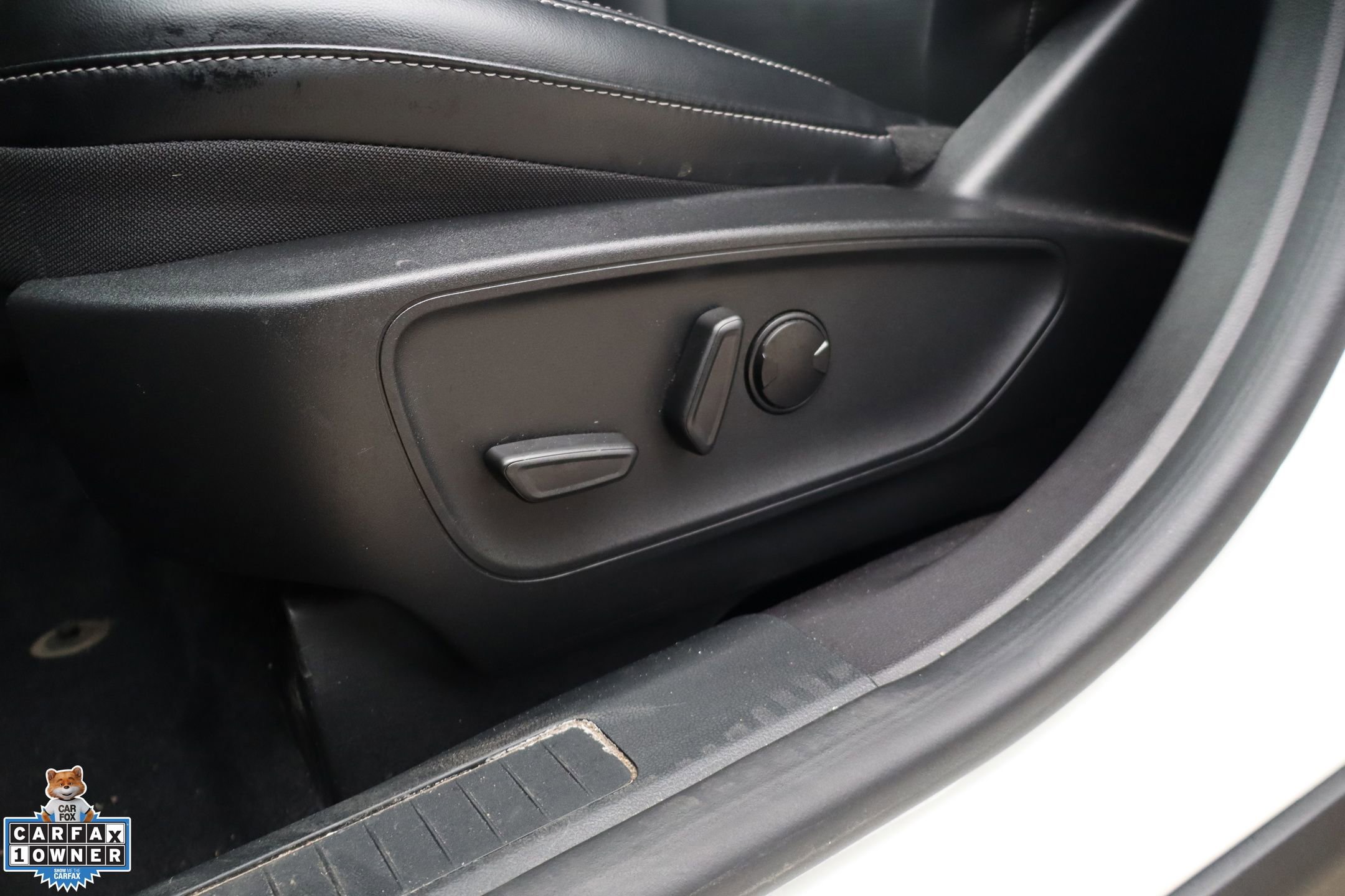 Certified 2023 Ford Escape Platinum AWD/4WD image 14