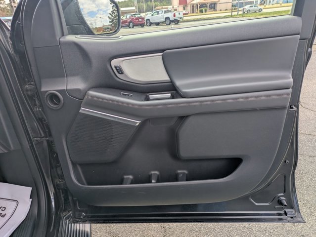 Certified 2025 Ford Expedition Active image 37