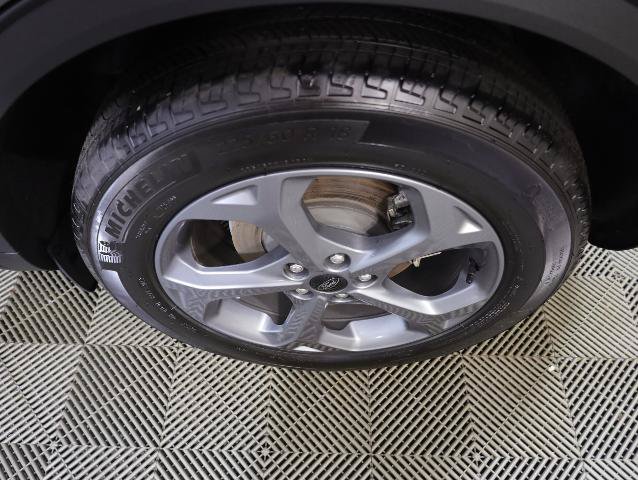 Certified 2025 Ford Escape ST-Line w/ Tech Pack #1 AWD/4WD image 39