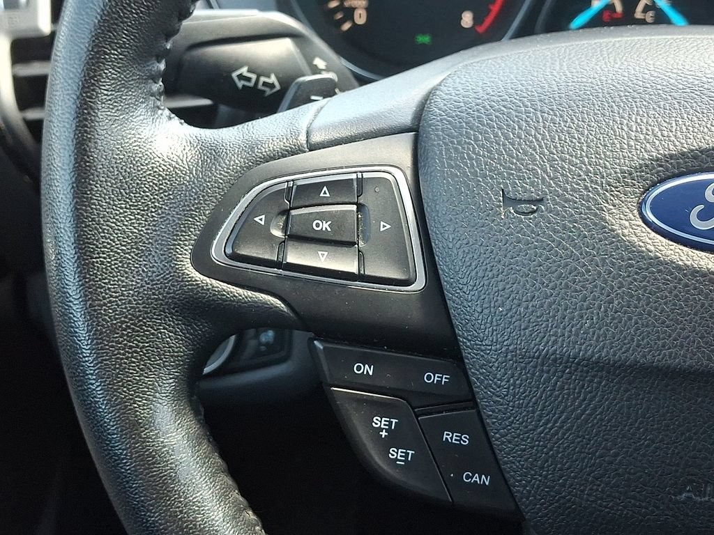 Certified 2017 Ford Escape Titanium AWD/4WD image 22