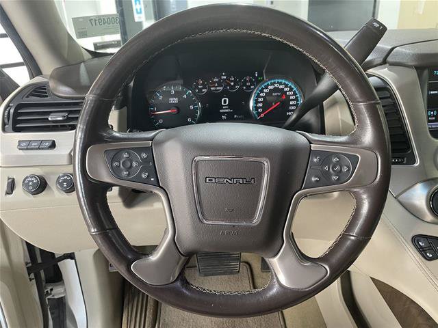 Used 2018 GMC Yukon Denali AWD/4WD image 12