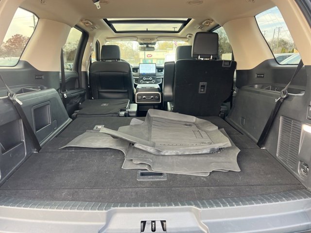 Certified 2024 Ford Expedition XLT image 25