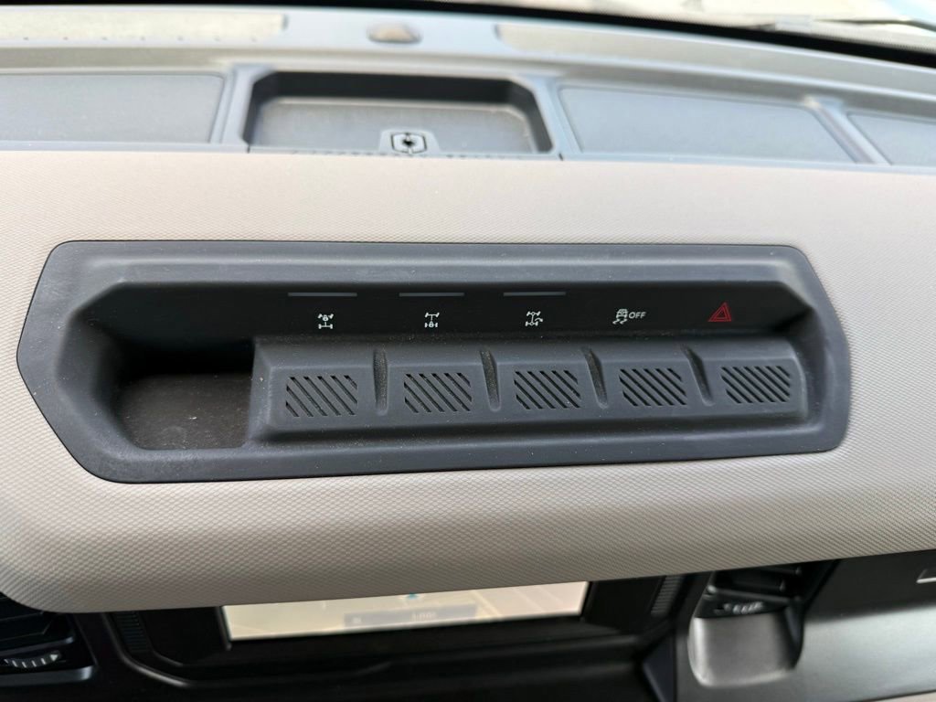 Certified 2023 Ford Bronco Wildtrak image 26