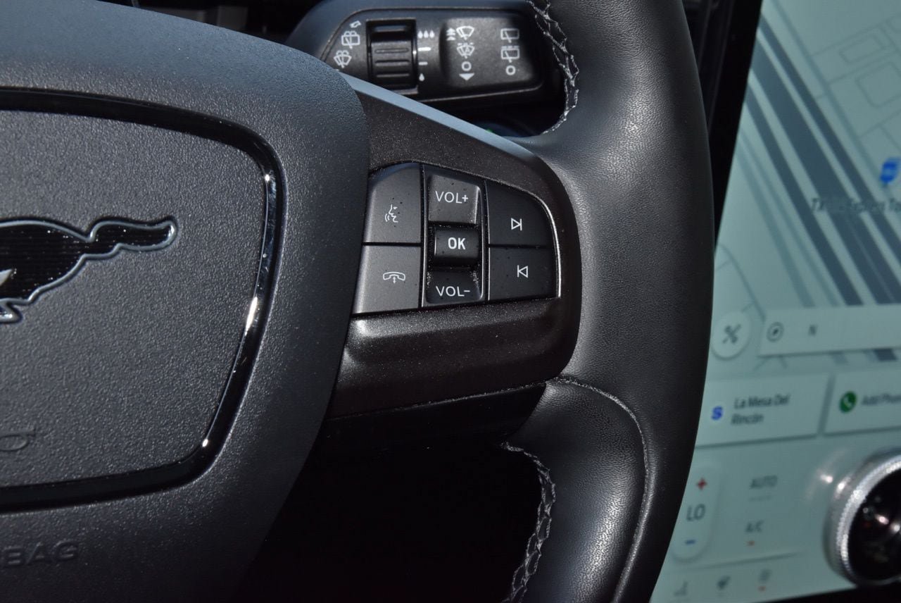 Certified 2022 Ford Mustang Mach-E Premium AWD/4WD image 24