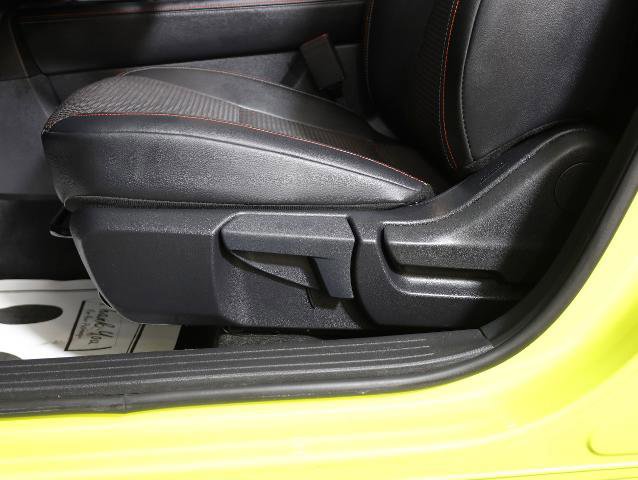 Used 2025 Nissan Kicks SR image 19